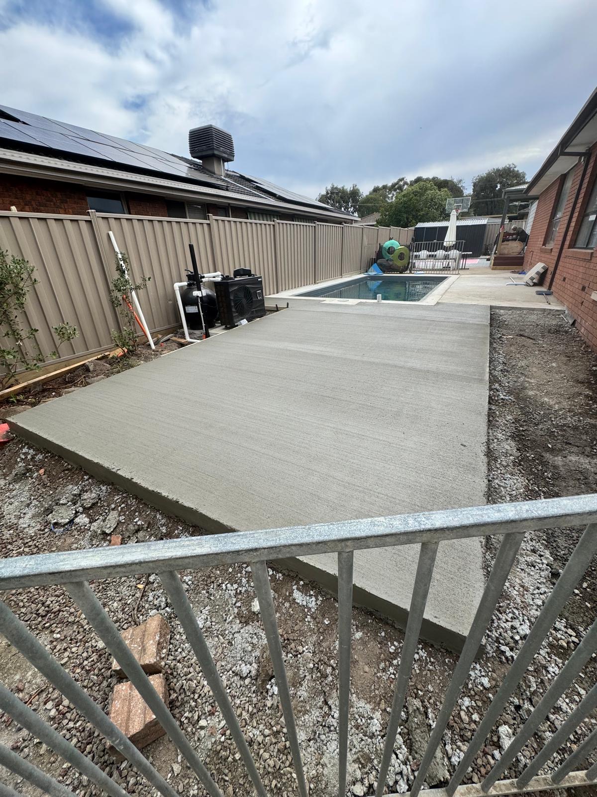 Residential Concrete Path by Gen Z Concrete